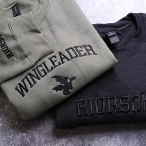 Sudadera bordada de Riorson, Xaddy, camiseta de Xaddy, camiseta de Xaden Riorson, suéter de lectura de Fourth Wing, regalo para amantes de los libros, camiseta de libros imagen 6