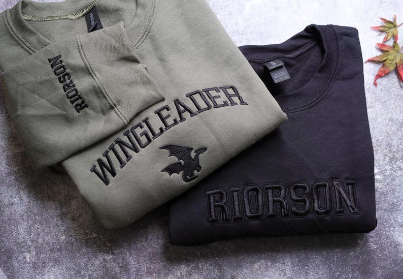 Sudadera bordada de Riorson, Xaddy, camiseta de Xaddy, camiseta de Xaden Riorson, suéter de lectura de Fourth Wing, regalo para amantes de los libros, camiseta de libros imagen 6