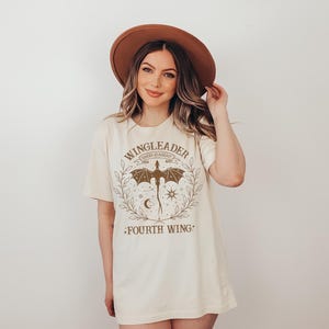 Basgiath War College Shirt, Fourth Wing SweatShirt, Dragon Rider Shirt, Rebecca Yoros Shirt, Fourth Wing, Bookish Shirt, Violet Sorrengail