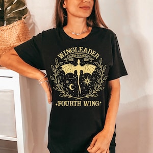 Basgiath War College Shirt, Fourth Wing SweatShirt, Dragon Rider Shirt, Rebecca Yoros Shirt, Fourth Wing, Bookish Shirt, Violet Sorrengail