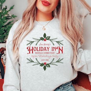 Holiday Inn Vintage Christmas Movie Crewneck Pullover Gildan Sweatshirt