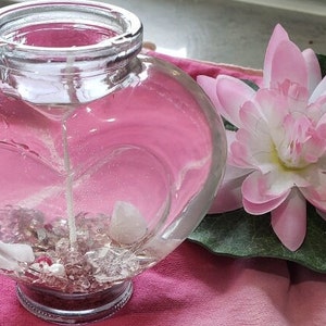 Love Attraction Candle with Rose Quartz,Heart ,Charms and Rose Petals,Ruby Jade,Rose Essential Oil,Clear Quattz. Fresh Water Pearls.