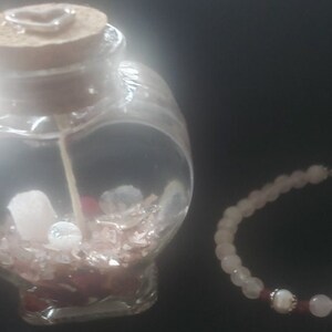 Love Intention Candle with Gemstone Bracelet, Rose Quartz, Heart ,Charms, Rose Petals ,Rose Essential Oil, Clear Quartz, Fresh Water Pearls