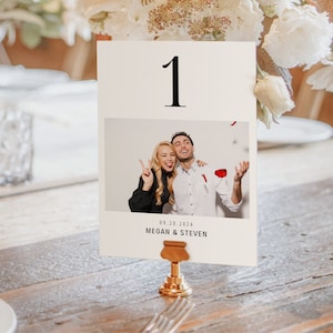 Modello personalizzato per biglietti da tavolo per matrimonio con foto, segno di numeri di tavolo modificabili e stampabili, download istantaneo, 5x7, 4x6, 3x5 pollici, Canva / TN140