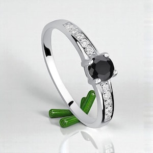 Elegant silver ring with white and black zircons, Rhodium plated