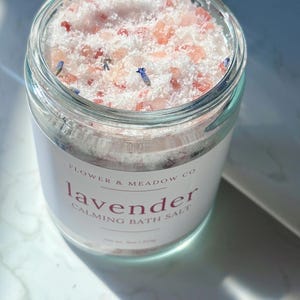 Bath Salts Lavender Relaxation Gift | Epsom Salt Soak for Stress Relief | Spa Gift for Her Under 30 | Natural Bath Soak Himalayan Salt Bild 2