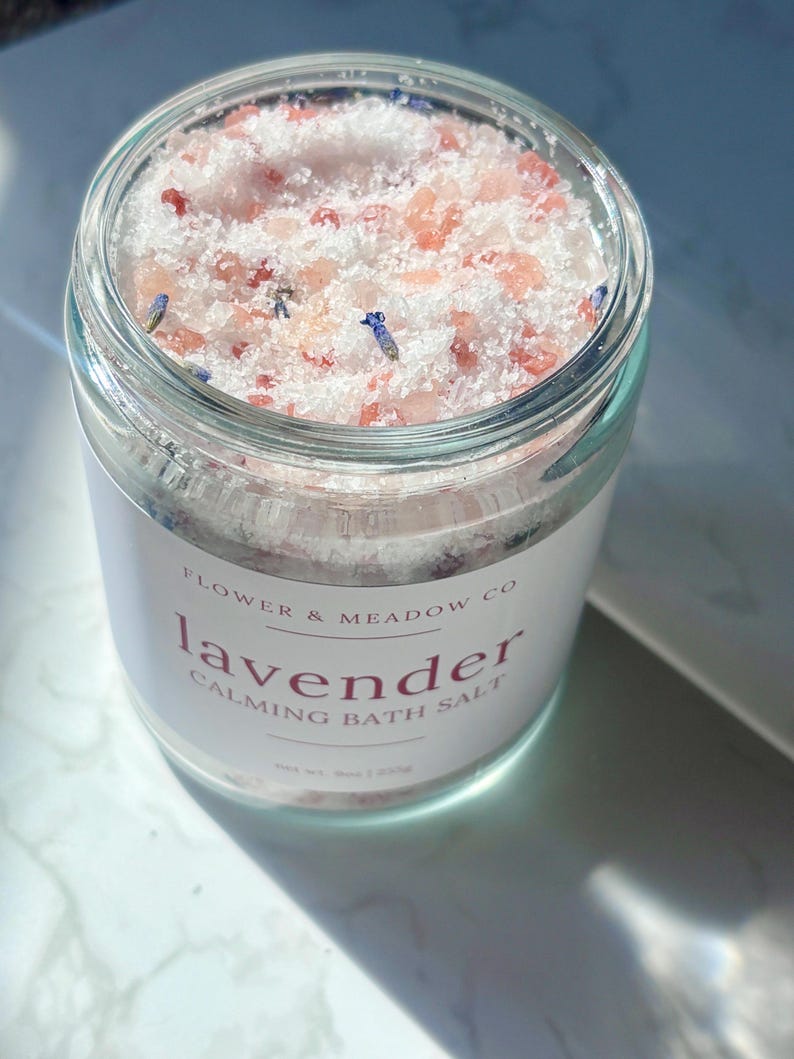 Bath Salts Lavender Relaxation Gift | Epsom Salt Soak for Stress Relief | Spa Gift for Her Under 30 | Natural Bath Soak Himalayan Salt Bild 2