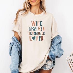 Schnauzer Dog Mom Shirt, Dog Lover Tee, Mother's Day Gift, Animal Mom T-shirt, Pet Owner Gift,Cute Schnauzer Mom Tee, Dog Mom Shirt