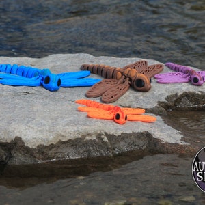 Dragonfly Cinderwing3D – Handcrafted Artistic Figurine with Delicate Details