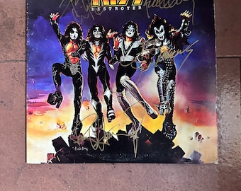 Signierte LP von KISS von allen Mitgliedern signiert