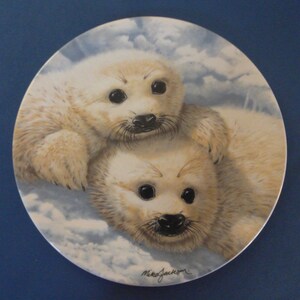 Baby Seals collectible plate by Mike Jackson produced by Royal Grafton - England 1990