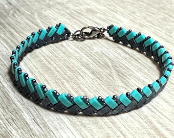 Tila Tile-armband: kleurrijke boho-armband met Miyuki-kralen