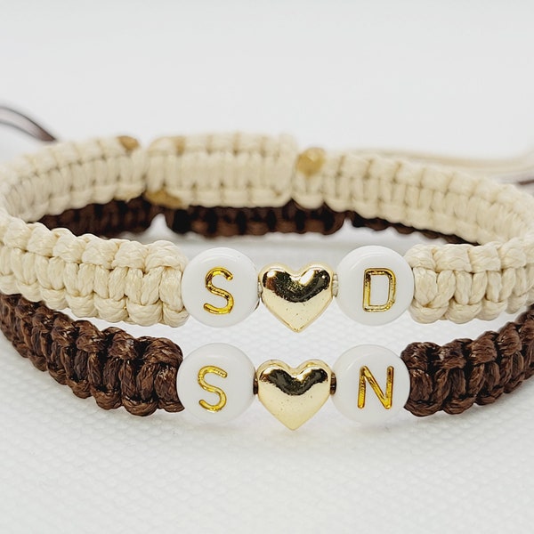 Pulseras INİTİAL DE PAREJA PERSONALIZADAS con corazón de oro plateado / Pulseras personalizadas para socios a juego / Conjunto de pulseras para parejas / Regalo para bf gf