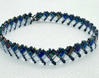 Tila Tile-armband: kleurrijke boho-armband met Miyuki-kralen