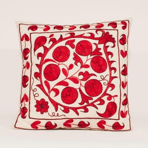 Suzani Silk Pillow , red leaf pattern pillowcase 18 X 18 İnch