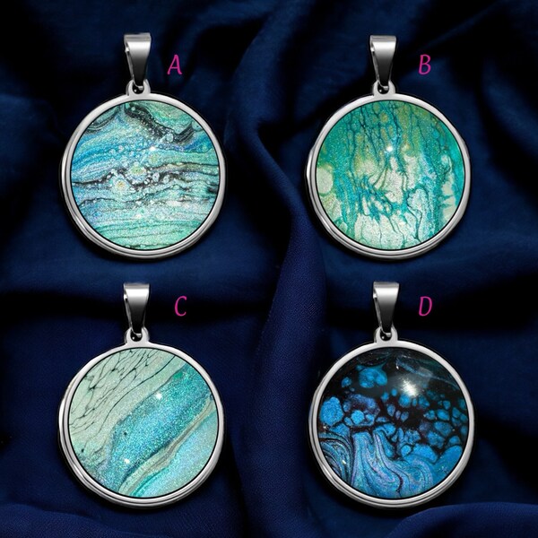 Fluid Necklace : Handmade