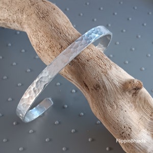 Hammered Aluminum Cuff, Handcrafted 1/4 inch Bracelet, Minimalist Jewelry