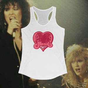 Regata com estampa de banda de coração - Regata inspirada no rock clássico - Roupas musicais vintage - Presente para fãs de coração - Regata aconchegante e estilosa