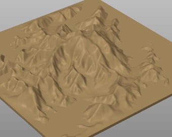 Puede incluir: Un mapa topográfico renderizado en 3D de color beige, que presenta una detallada cordillera. El mapa se presenta sobre una base cuadrada, mostrando los picos, valles y el terreno general de manera realista. La paleta de colores es monocromática.