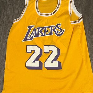 Camiseta de marketing de Elgin Baylor LA Lakers Links, talla XL