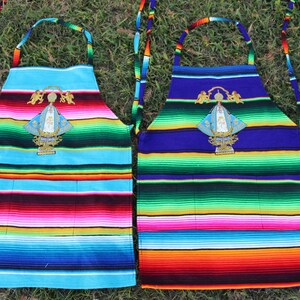 Tablier de la Virgen de San Juan de los Lagos 1 Sarape. les couleurs peuvent varier Unisexe 1 Tablier Mexicain. Tablier de cuisine Notre Dame de Saint Jean des Lacs.