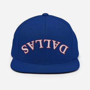 Casquette trucker Dallas à l&#39;envers, Casquette brodée Dallas inversé sur le devant