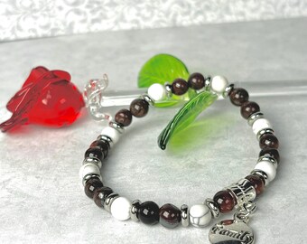 Tiger's Eye & Howlite Gemstone Bracelet: Stainless Steel Family Charm