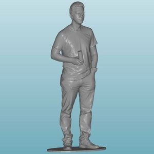 Scale Unpainted resin Figure with a glass man boy guy in 1/24 1/32 1/18 1/43 1/72 1/64