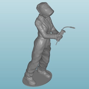Pode incluir: Uma figura cinzenta de uma pessoa usando um capacete de solda e segurando um maçarico de solda. A figura está em pé sobre uma base cinzenta.