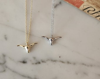 Longhorn necklace