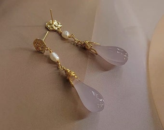 Jade dangle Earrings, Handmade Baroque Pearl, Traditional design.6244