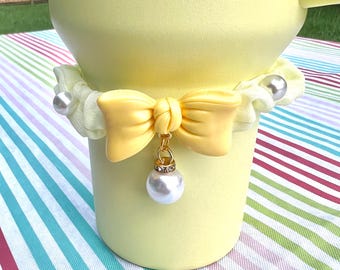 Pearl Bow Tumbler Bracelet: Pink Ribbon Cup Accessory