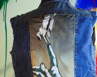 Revolt record arm vest