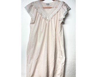 Deidre Vintage 1980's Nightgown Grannycore White Pink Flowers Lace Trim Dress