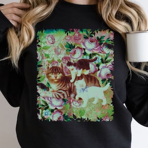 Cat Floral Crewneck Sweatshirt, Vintage Style Cat Sweatshirt