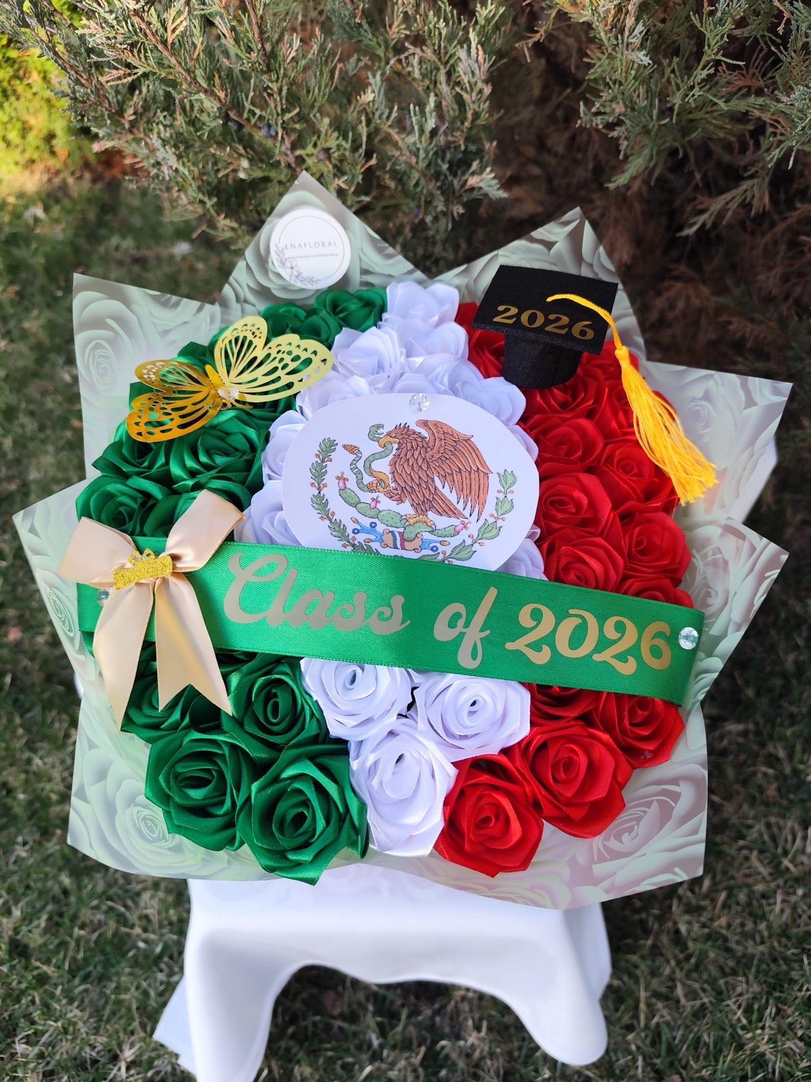 Mexican Flag Ramo Buchon, Graduation Bouquet, Patriotic Bouquet ...