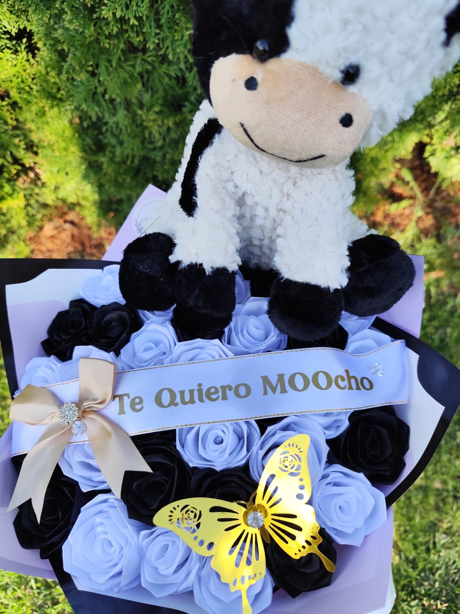 Cow Ribbon Ramo Vaquita Ramo Buchon, Cow Plushie Ramo Buchon, Eternal Rose Bouquet ...