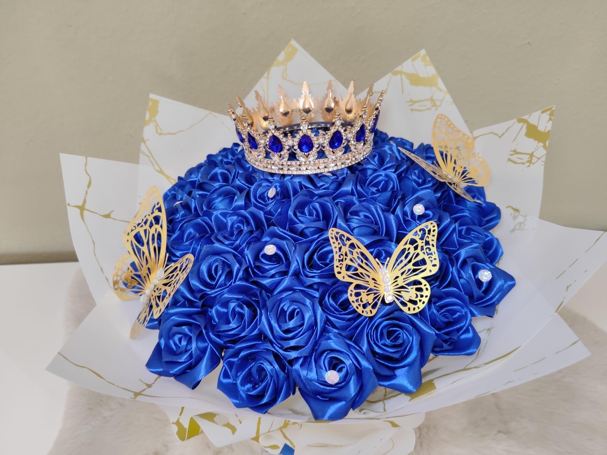 Royal Blue Ramo Buchon With Crown, Eternal Rose Bouquet, Forever Rose ...