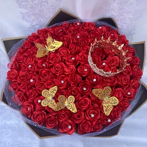 100 Rose Ramo Buchon w/ Crown, Queen Bouquet, Eternal Rose Bouquet, Birthday Bouquet, Engagement Bouquet, Ever Lasting Flower Arrangement