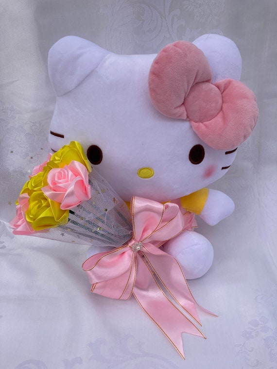 Hello Kitty Ramo, Large Plush Toy Bouquet, Eternal Rose Bouquet, Handmade  Fake Flower Bouquet, Large Bouquet, Birthday Bouquet, Mini Rose