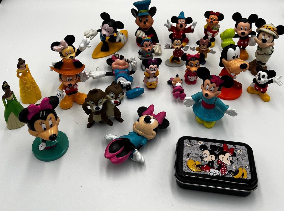 DISNEY Mickey Mouse Miniatures Lot of 20 Assorted Figures and DISNEY Mickey Mouse Miniatures Lot of 20 Assorted Figures and