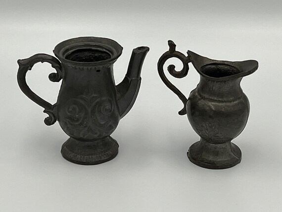 ヴィンテージ ピューターのピッチャー 3セット アンティーク