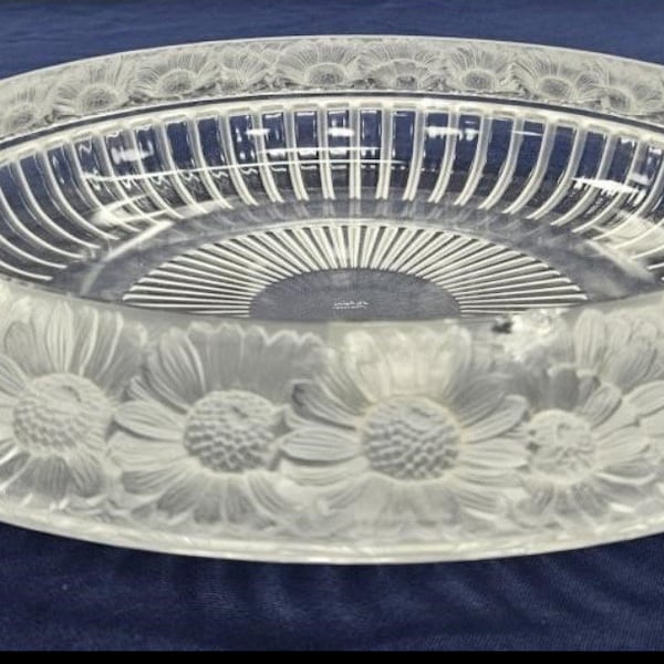 Lalique Marguerites Daisy Bowl HARD to FIND