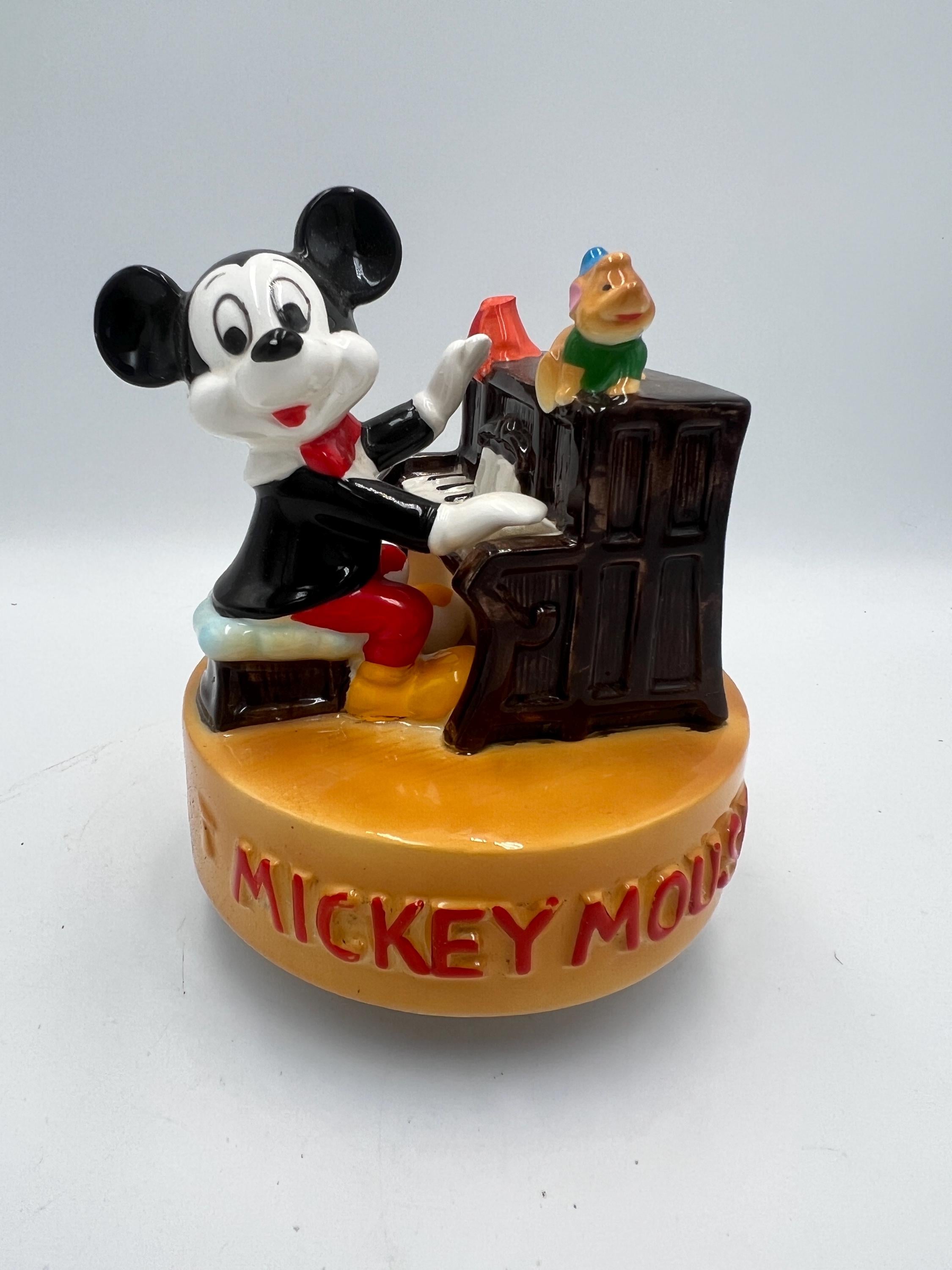 アンティーク好き必見！MICKEY'S MUSICAL TOY CHEST(ﾐｯｷｰﾐｭｰｼﾞｶﾙﾄｲﾁｪｽﾄ