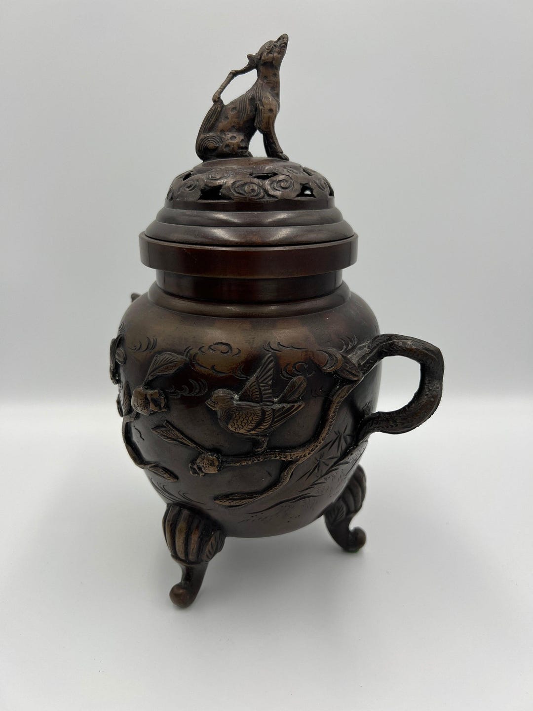 青銅製　三足香炉　中国　高さ約12cm 中国製の青銅製三脚香炉 - Etsy 日本