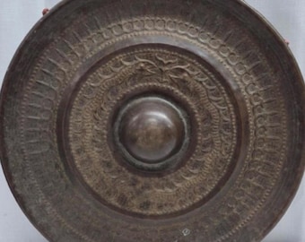Antique Large 24” Maranao Agung Gong – Vintage Hand-Hammered Bronze Kulintang Gong, Philippine Folk Art with Traditional Okir Engravings