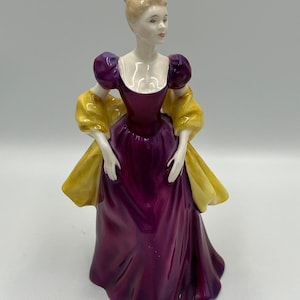 Vintage Royal Doulton Loretta HN 2337 Figurine