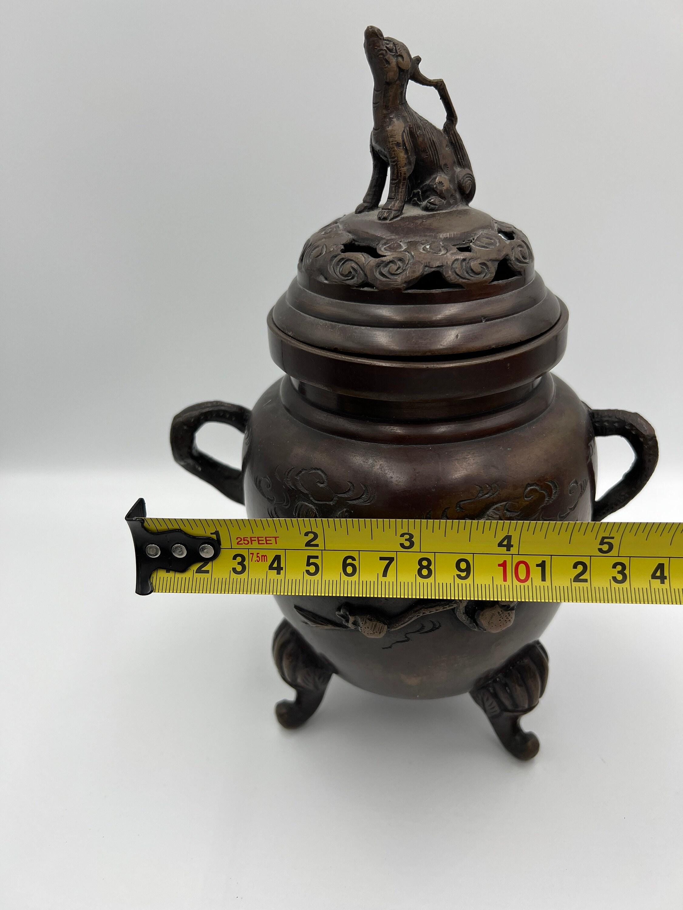 青銅製　三足香炉　中国　高さ約12cm 中国製の青銅製三脚香炉 - Etsy 日本