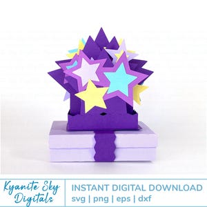Boîte-cadeau SVG avec décoration 3D, étoiles violettes, thème de l'espace, décoration de fête cosmique, fichiers coupés en 3D pour cricut