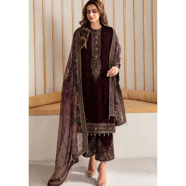 Made to Order Pakistani Indian Wedding Dresses Velvet Embroidered Collection Latest Eid Style Party Wear Clothes Shalwar Kameez Suits USA UK